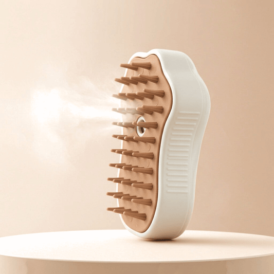 Mist-Massage Pet Brush