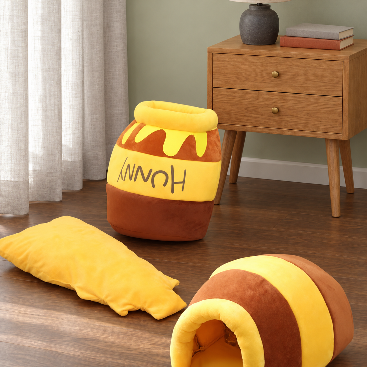 Honey-pot pet bed shown upright and on its side